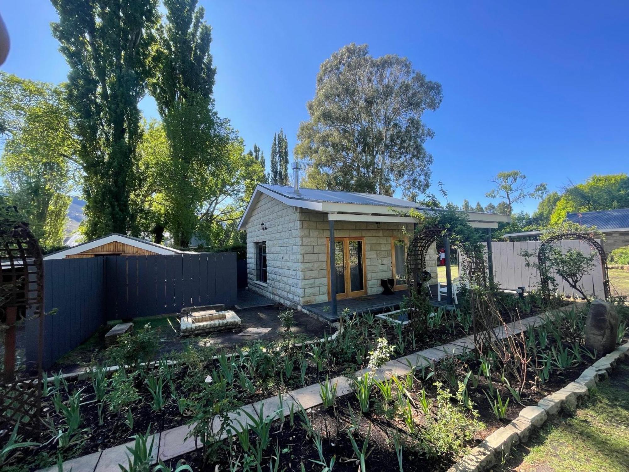 Periwinkle, Grove ,Acorn & Sage Cottages كلارينس المظهر الخارجي الصورة